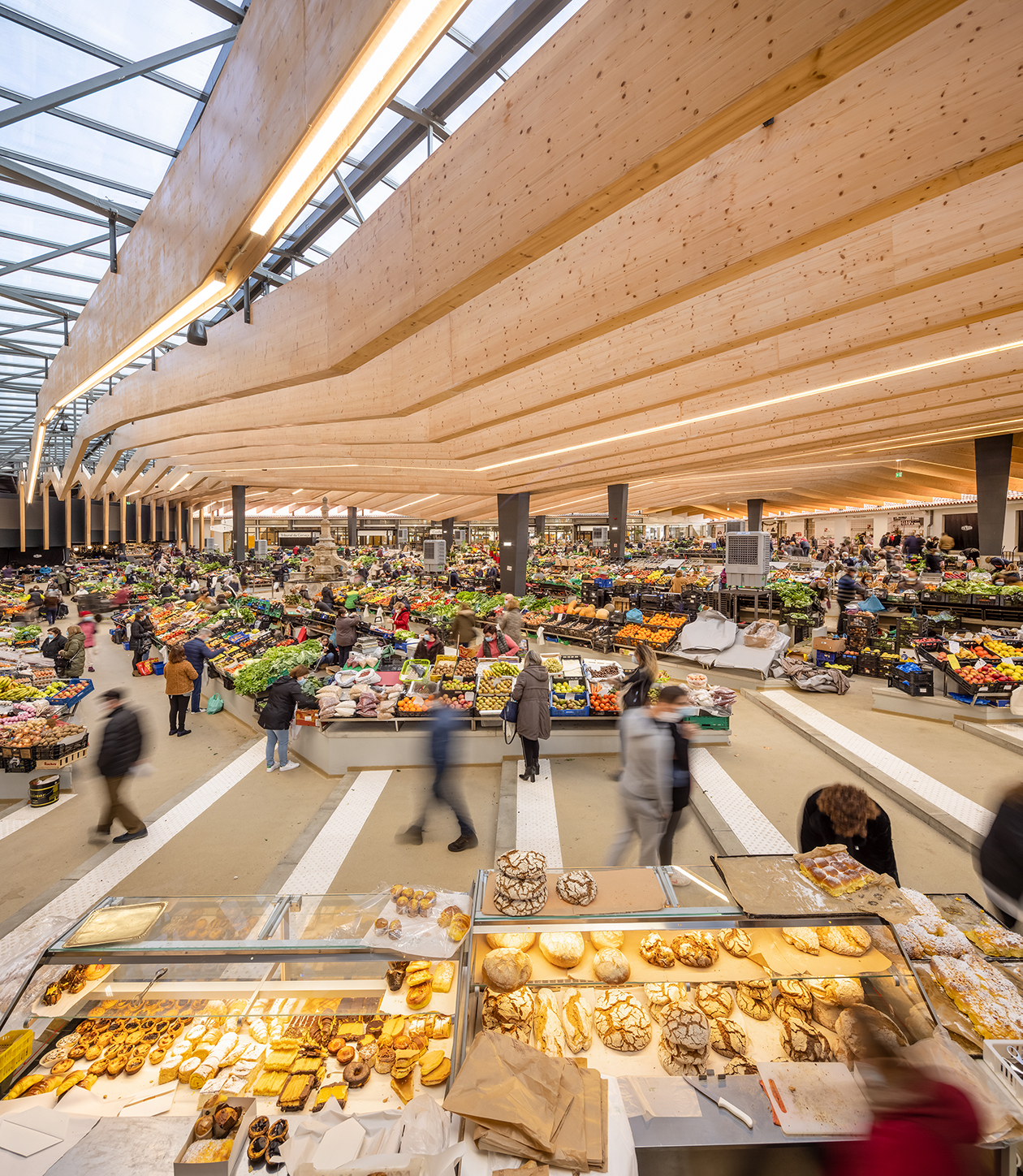 17 Photo - Braga City Market